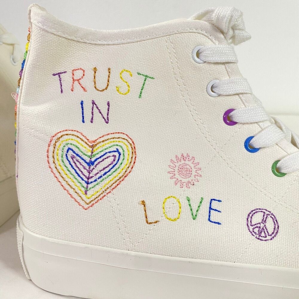 American Eagle Trust In Love High Top Sneakers Women Sz 10 Multicolor NWOT Read
